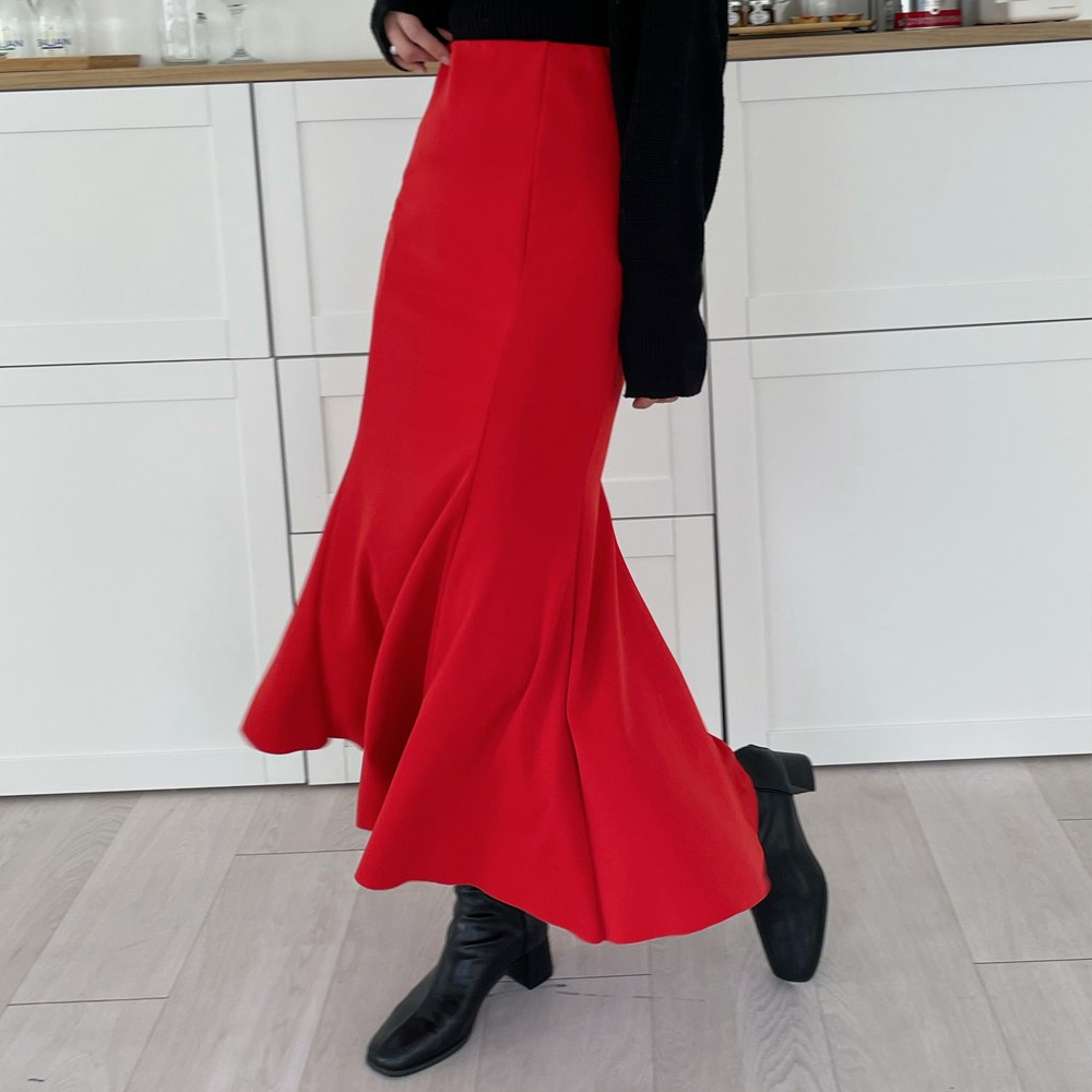 Ipoonai Self-Produced Women's Banded Span Long Mermaid Flare Maximum Skirt