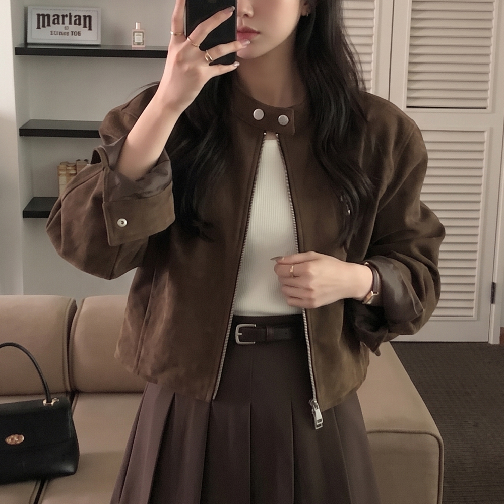 The Syrup Women's Vintage Mood Loose Fit Leather Crop Jacket